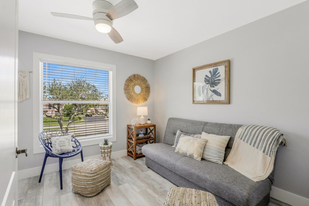 1006 Mainsail Dr #222, Naples, FL 34114