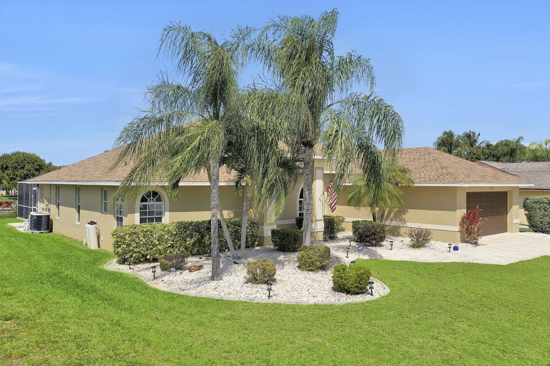 1429 SE 17th St, Cape Coral, FL 33990