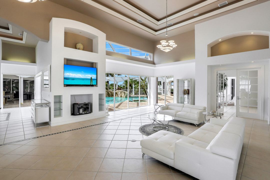 839 Newell Terrace, Marco Island, FL 34145