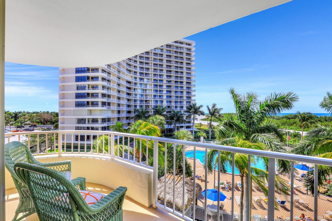 440 Seaview Ct, Marco Island, FL 34145