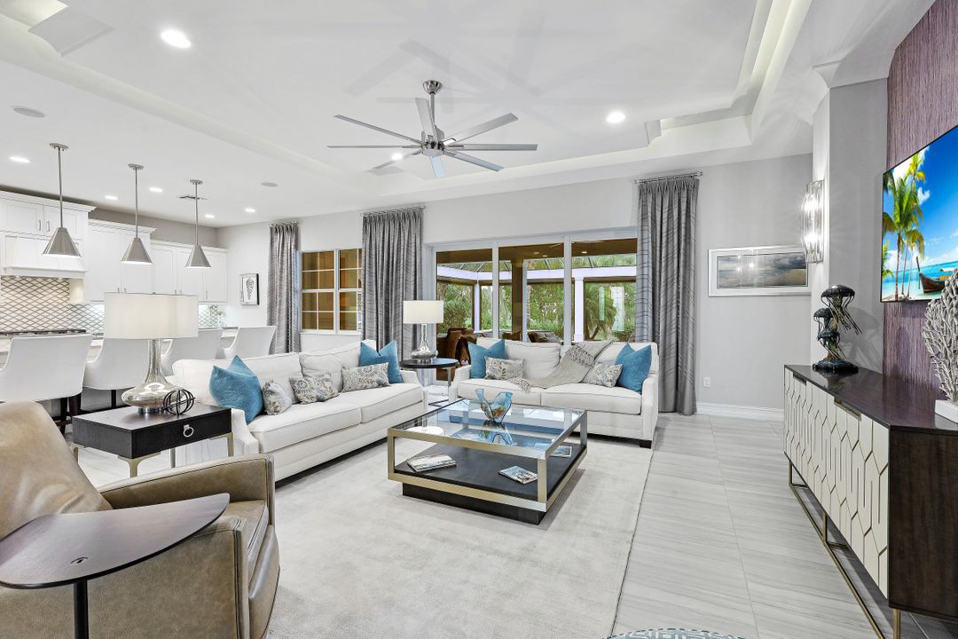 3125 Capistrano Ln, Naples, FL 34114