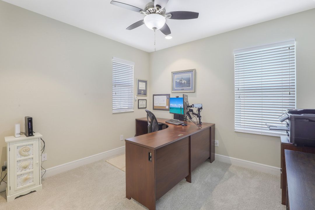 8542 Big Mangrove Dr, Fort Myers, FL 33908