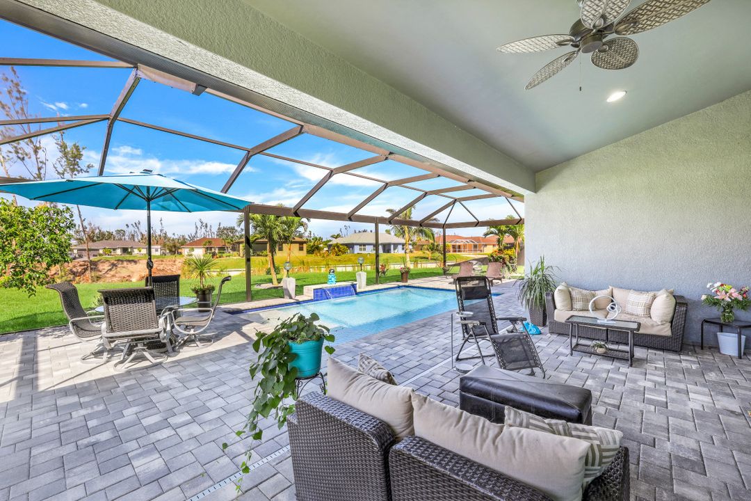 1833 SW 11th Terrace, Cape Coral, FL 33991