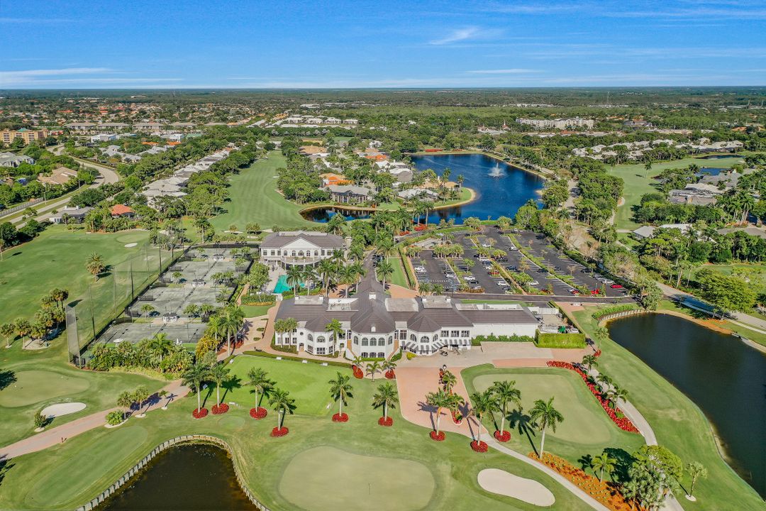 795 Brentwood Point, Naples, FL 34110