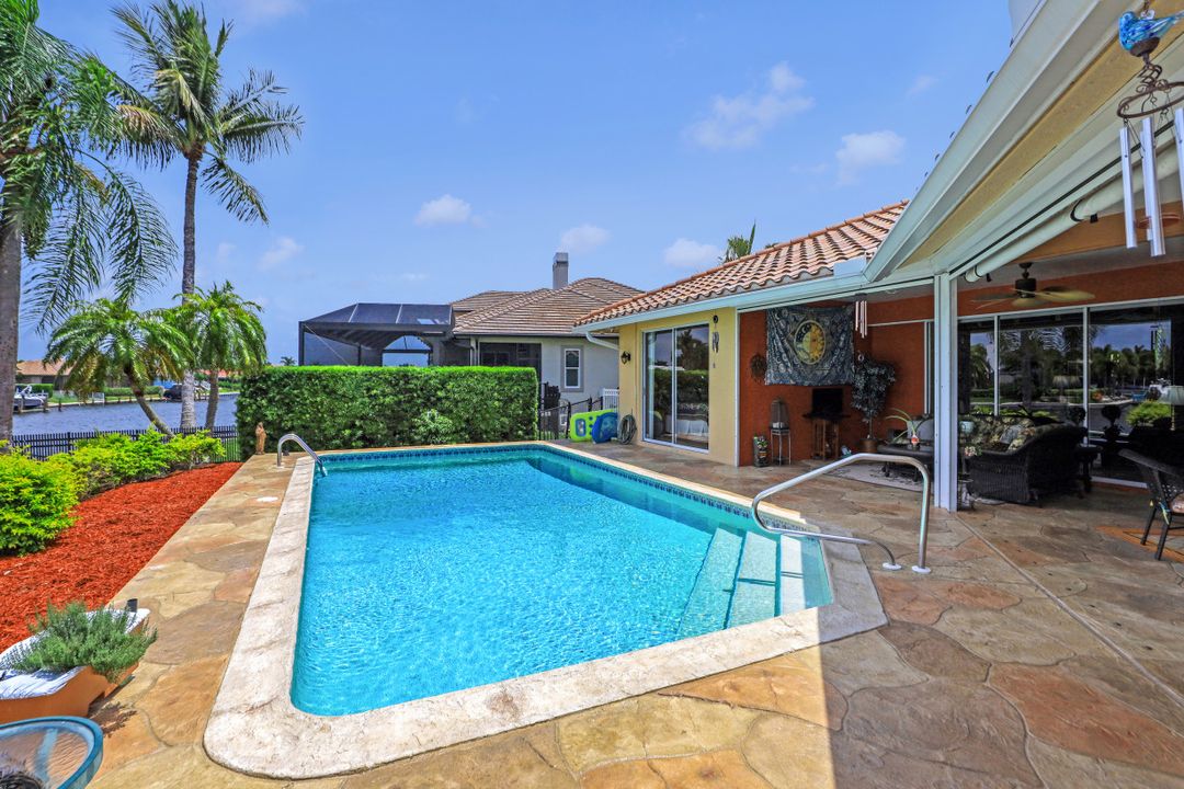 419 Nassau Ct, Marco Island, FL 34145