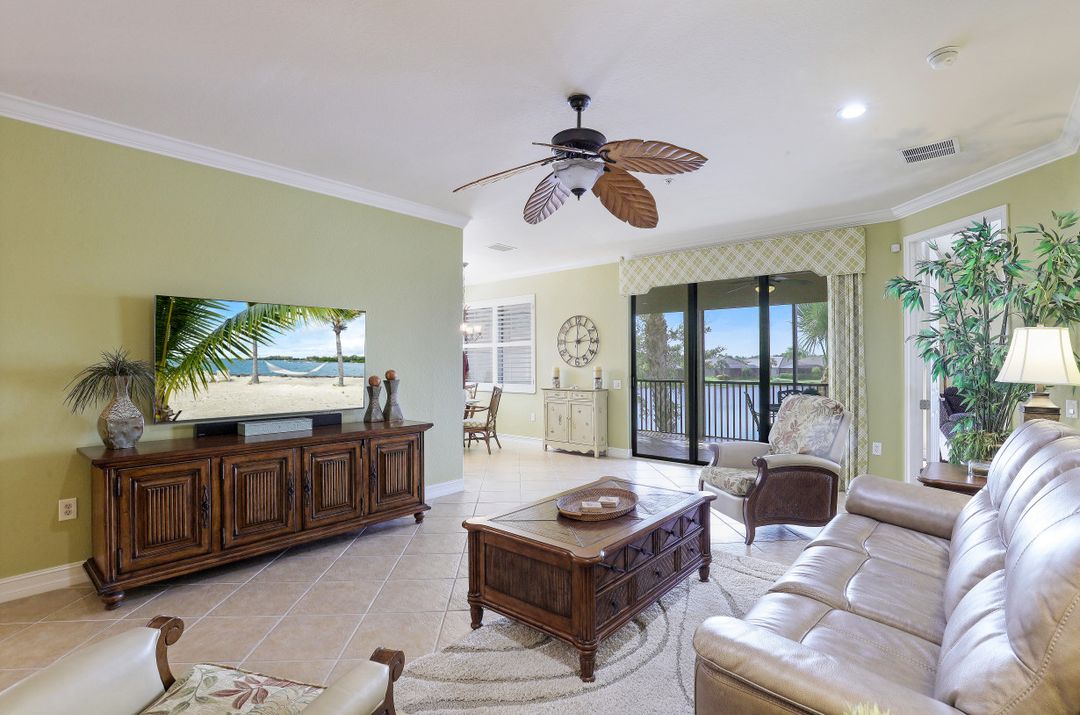 10498 Smoke House Bay Dr #201, Naples, FL 34120