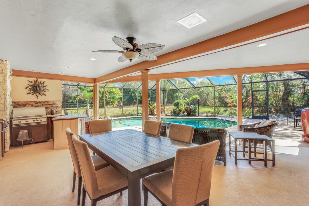 6846 Trail Blvd, Naples, FL 34108