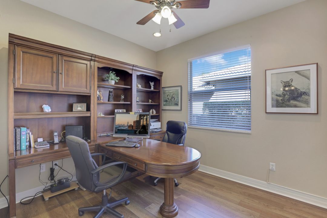 10106 Mimosa Silk Dr, Fort Myers, FL 33913