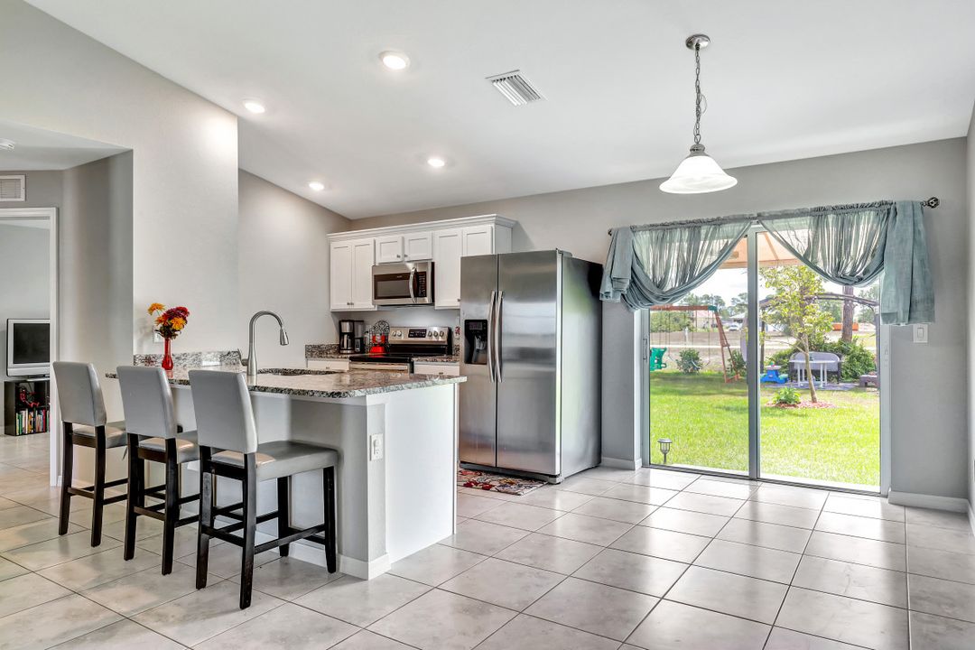 2837 NW 24th Ave, Cape Coral, FL 33993