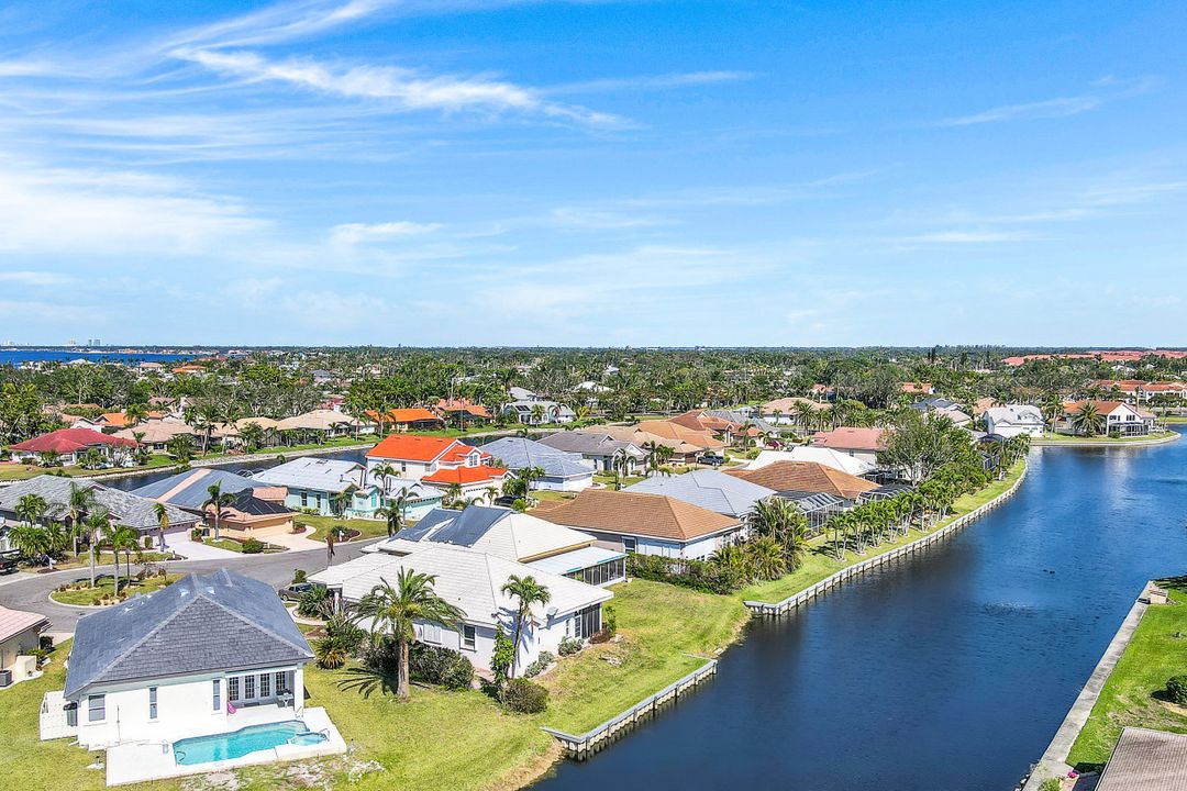 9841 Mainsail Ct, Fort Myers, FL 33919