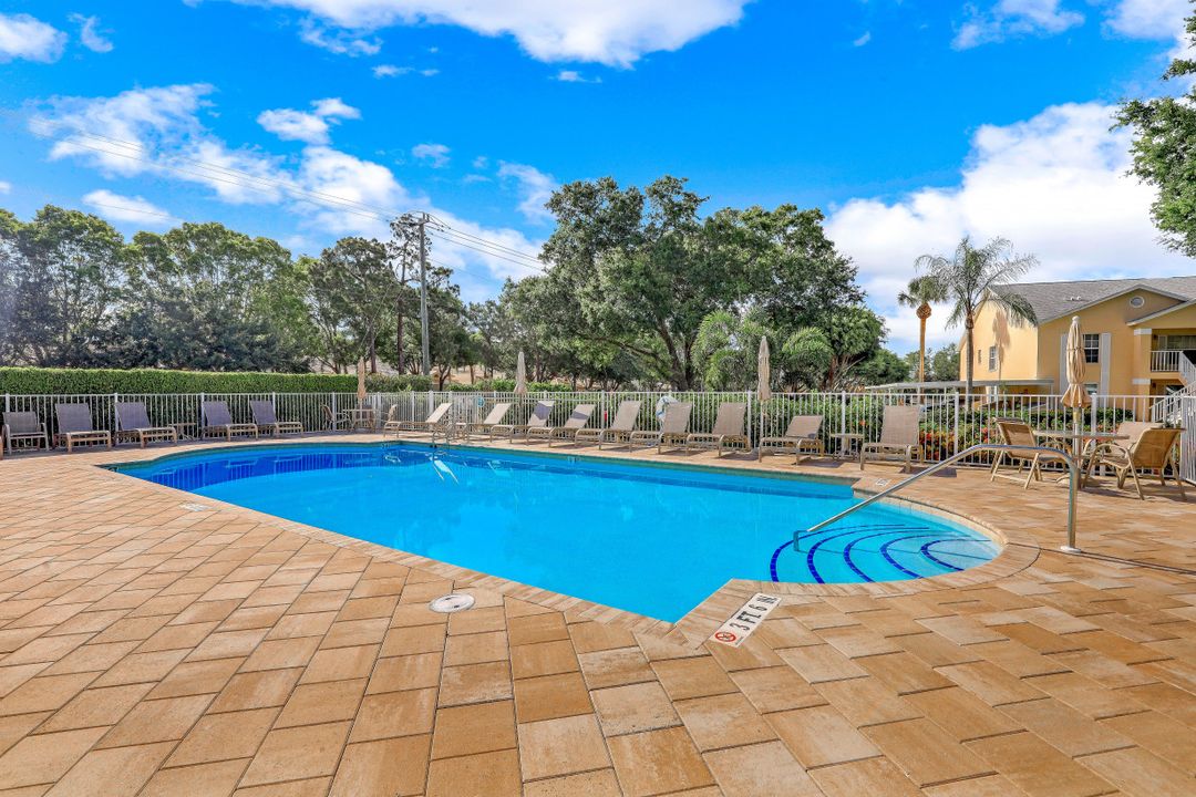 773 Wiggins Lake Dr #204, Naples, FL 34110