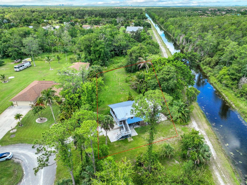 5202 Cypress Ln, Naples, FL 34113