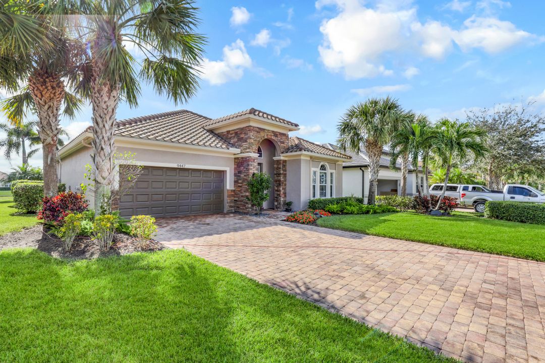 9447 Quarry Dr, Naples, FL 34120