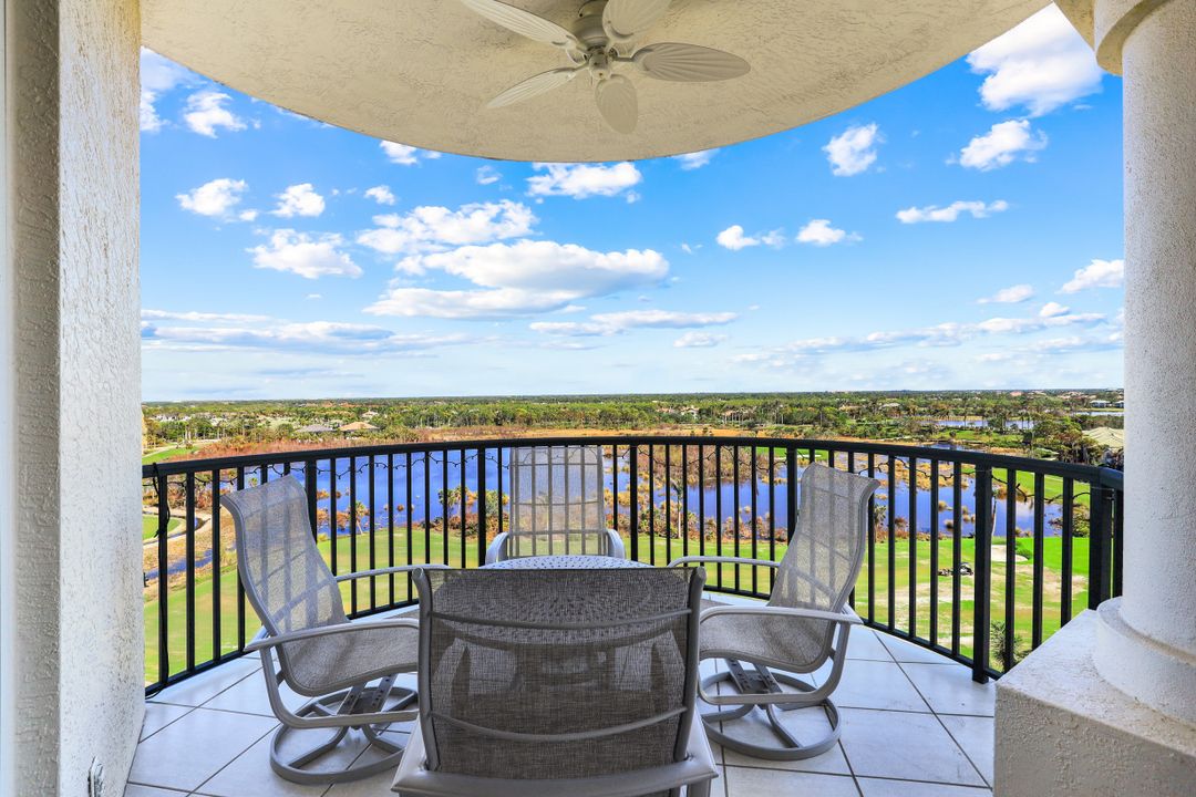 4811 Island Pond Ct #905, Bonita Springs, FL 34134