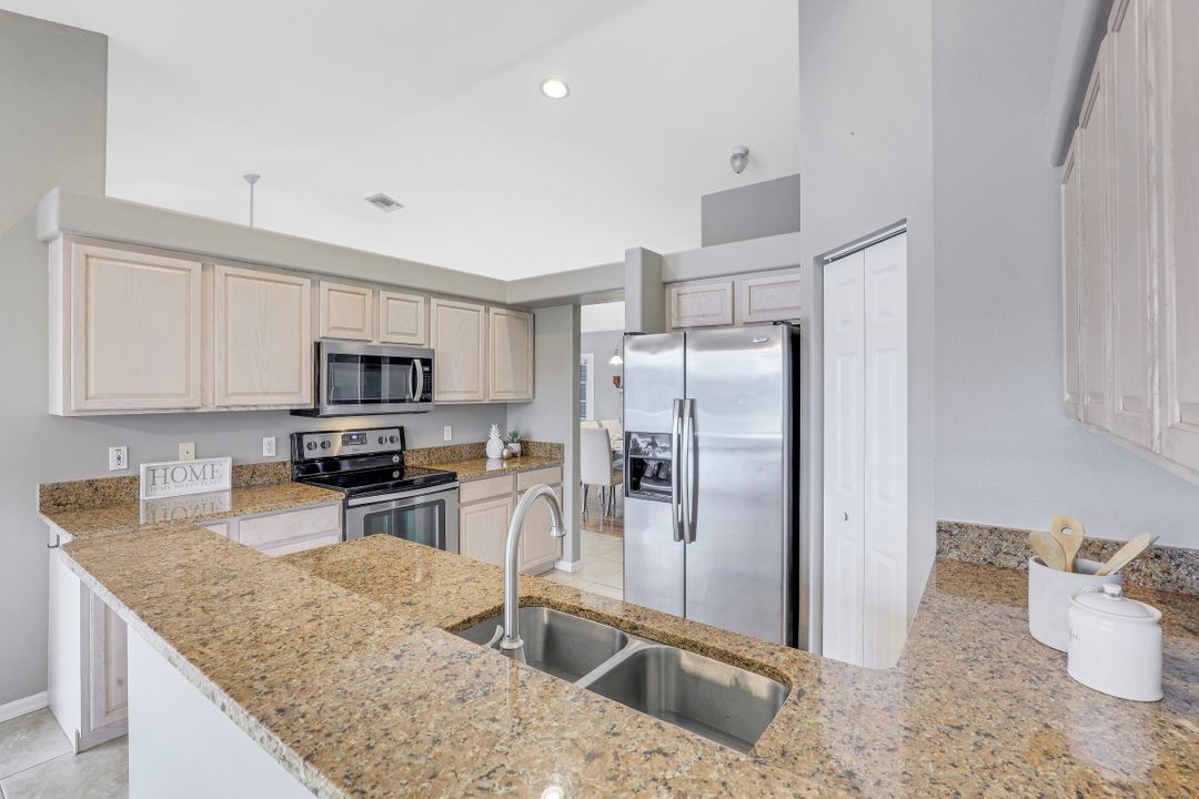 16501 Wellington Lakes Ct, Fort Myers, FL 33908