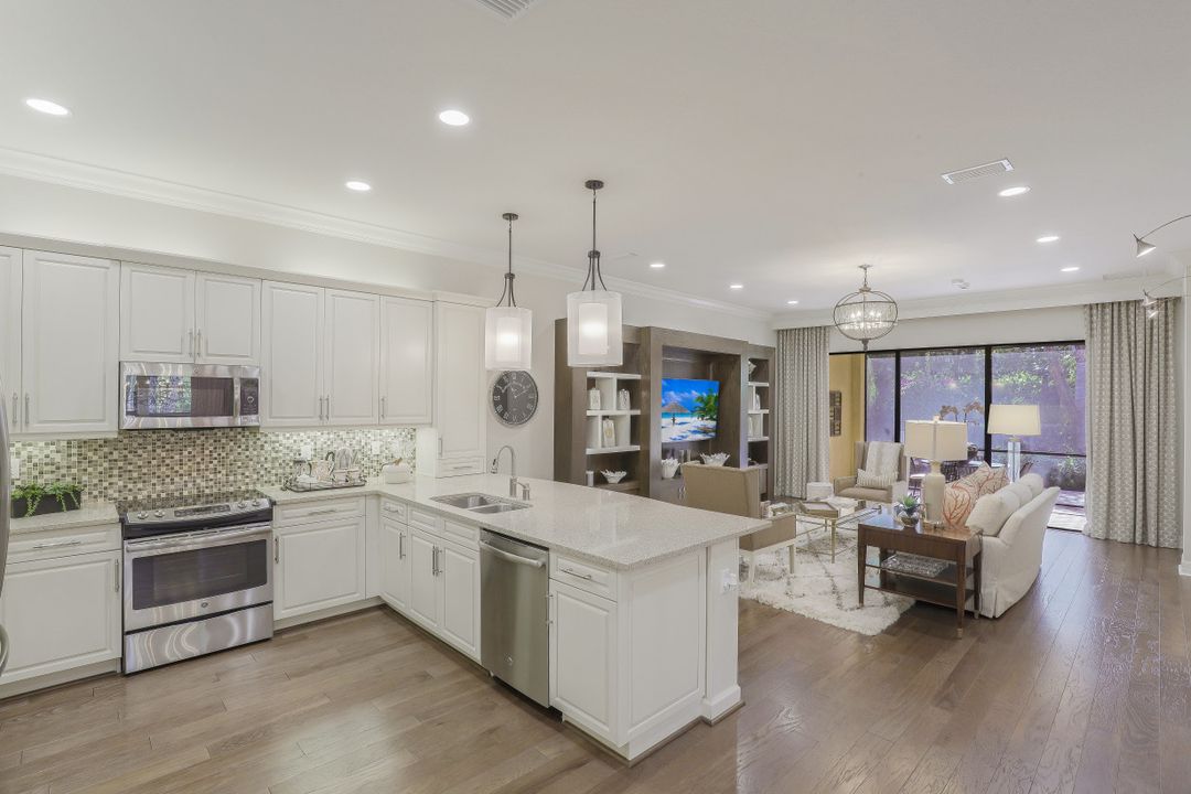 13730 Callisto Ave, Naples, FL 34109