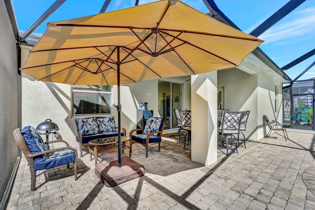 9577 Mirada Blvd, Fort Myers, FL 33908