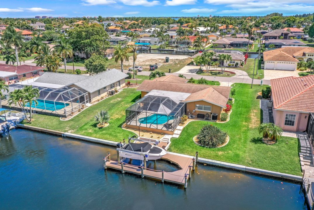 155 SW 53rd Terrace, Cape Coral, FL 33914