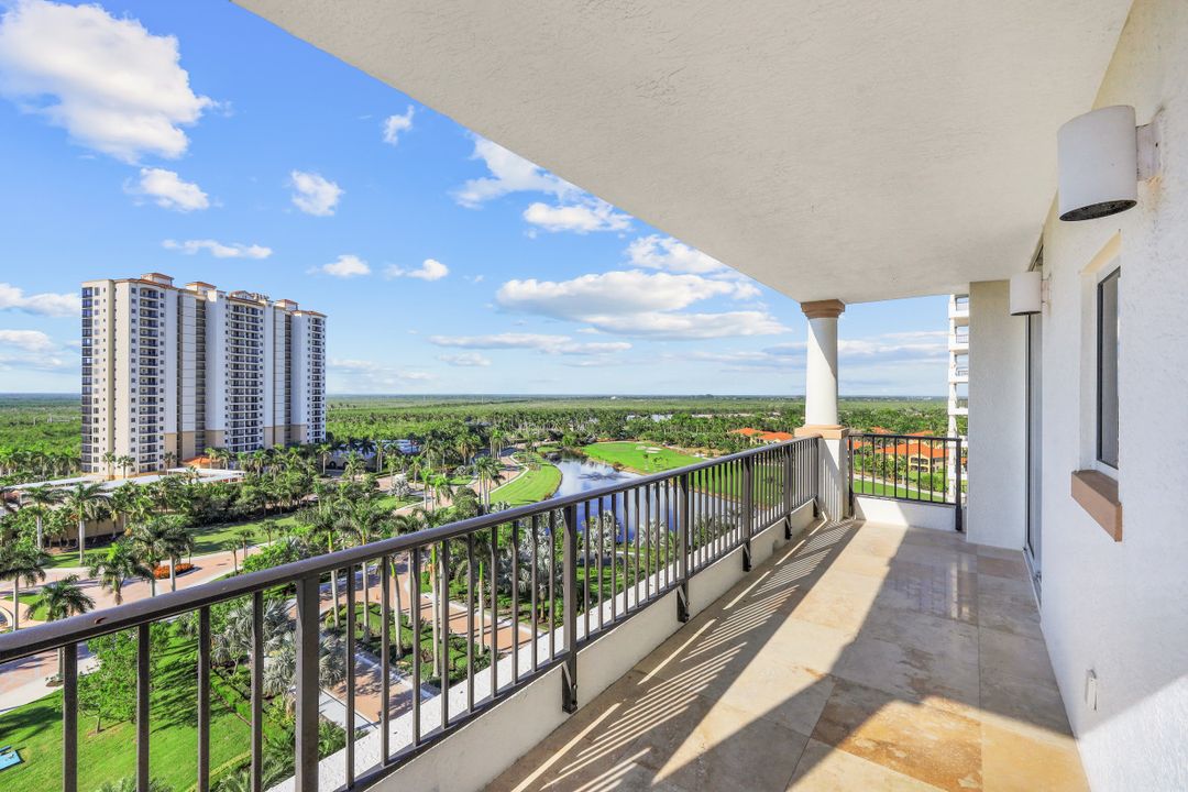 1060 Borghese Ln  #906, Naples, FL 34114