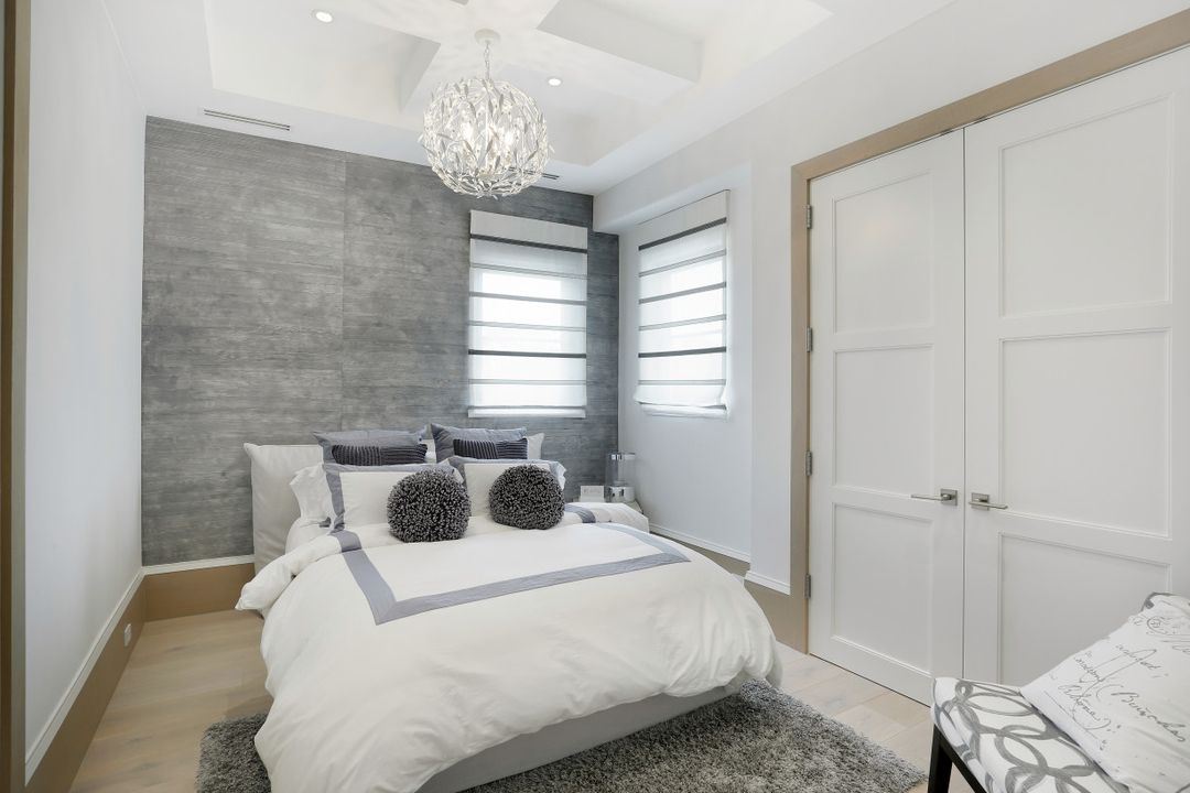 705 Myrtle Rd, Naples, FL 34108