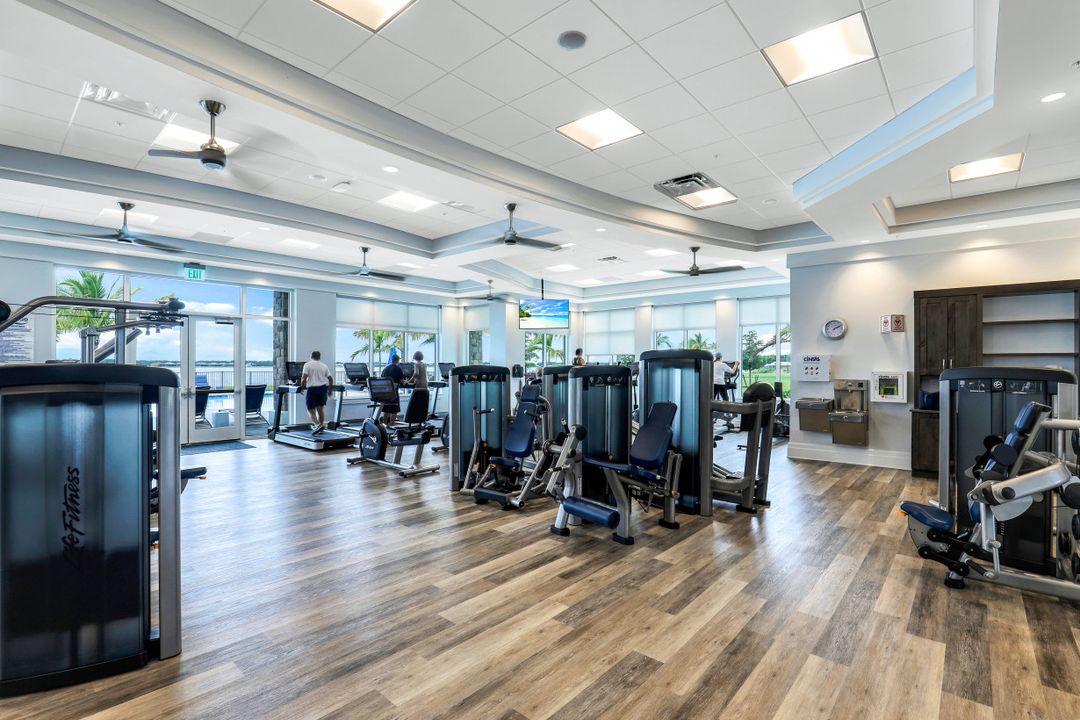 18389 WildBlue Blvd, Fort Myers, FL 33913