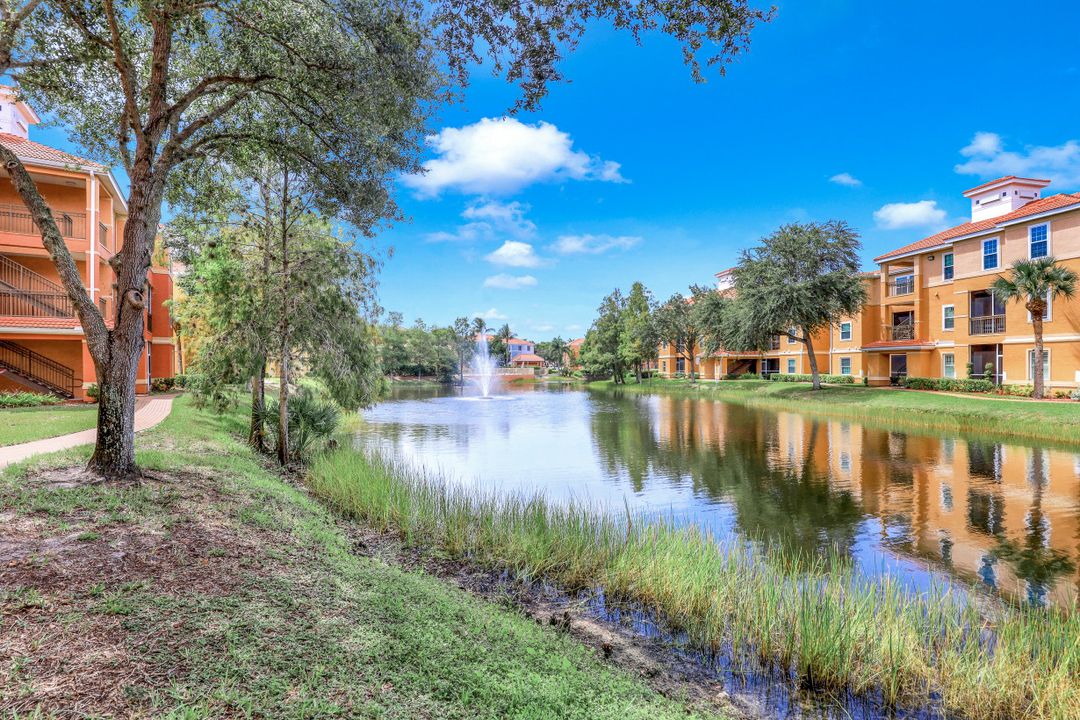 23640 Walden Center Dr, Bonita Springs, FL 34134