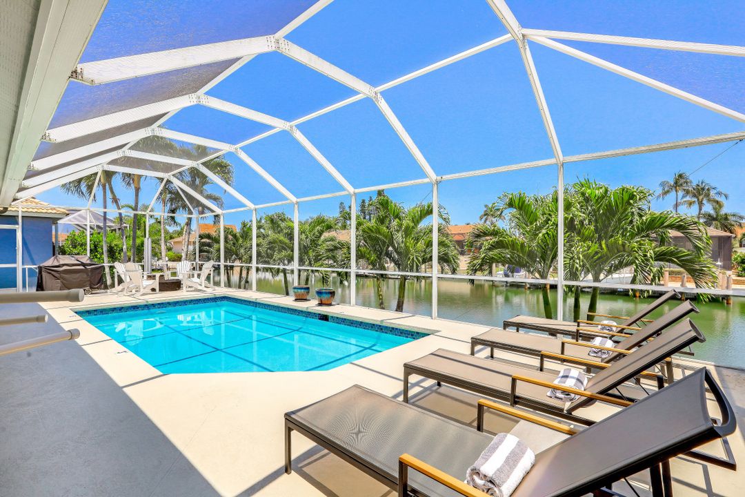 1130 Abbeville Ct, Marco Island, FL 34145