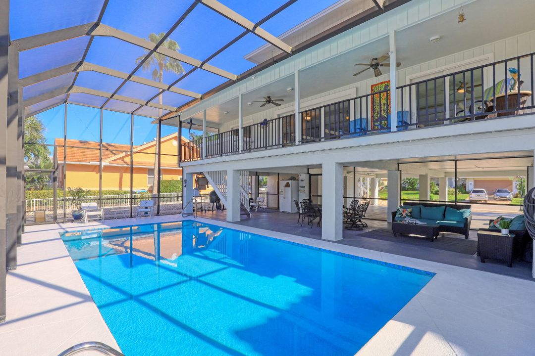 1672 Barbarosa Ct, Marco Island, FL 34145