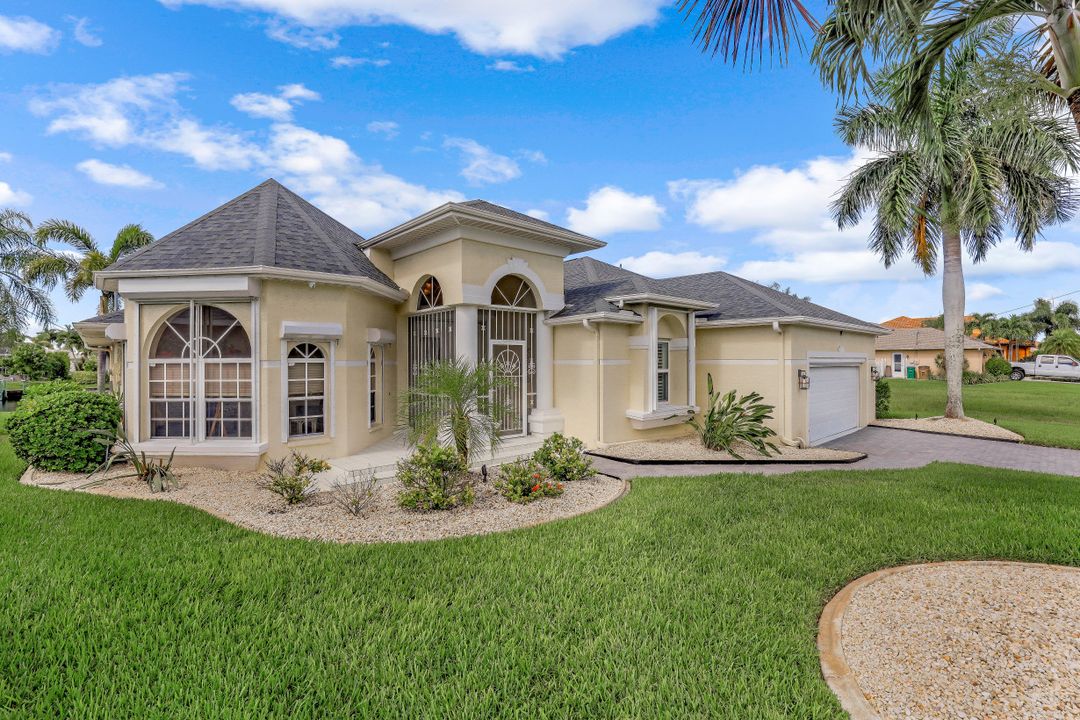 2700 SW 36th Ln, Cape Coral, FL 33914