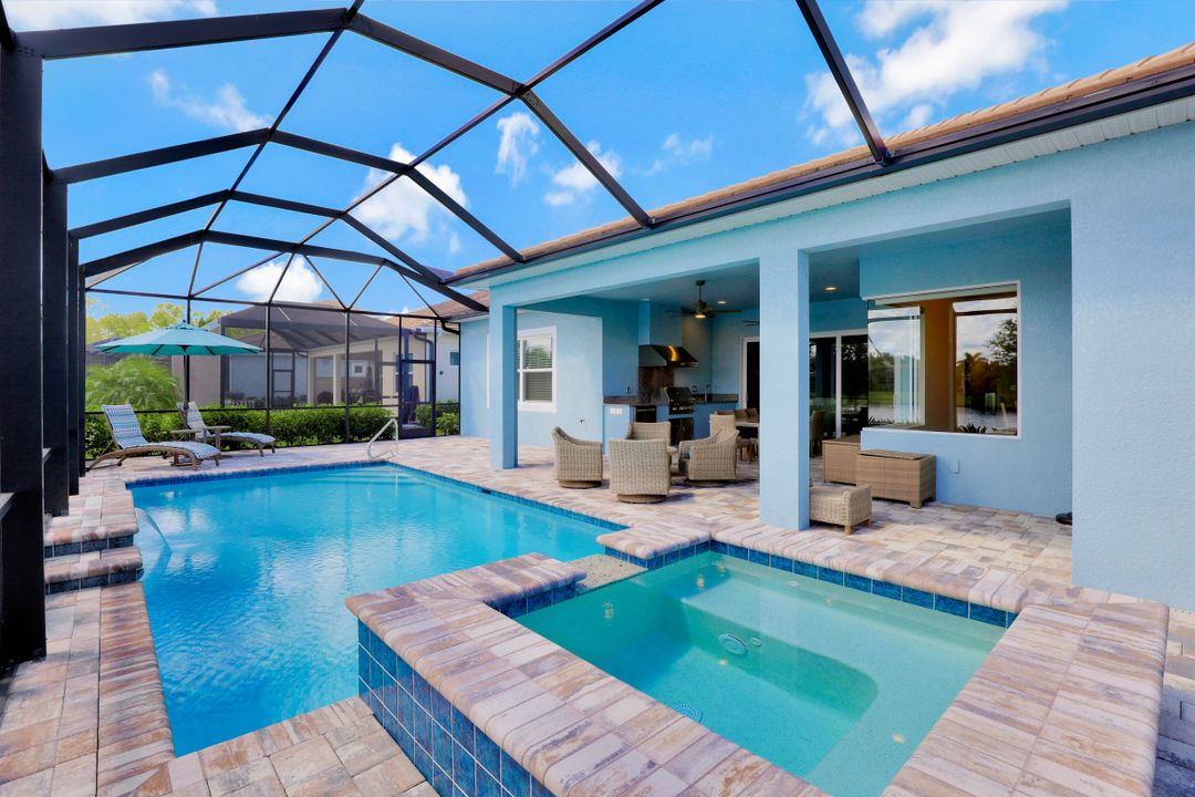 14740 Windward Ln, Naples, FL 34114