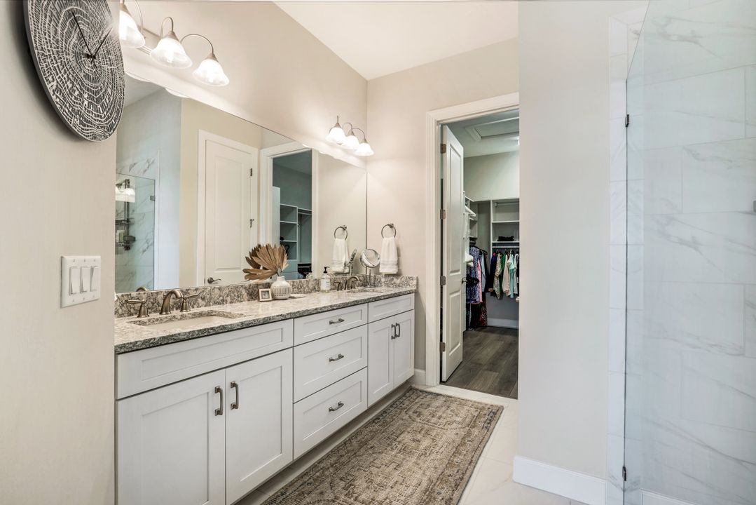 9496 Montelanico Loop, Naples, FL 34119