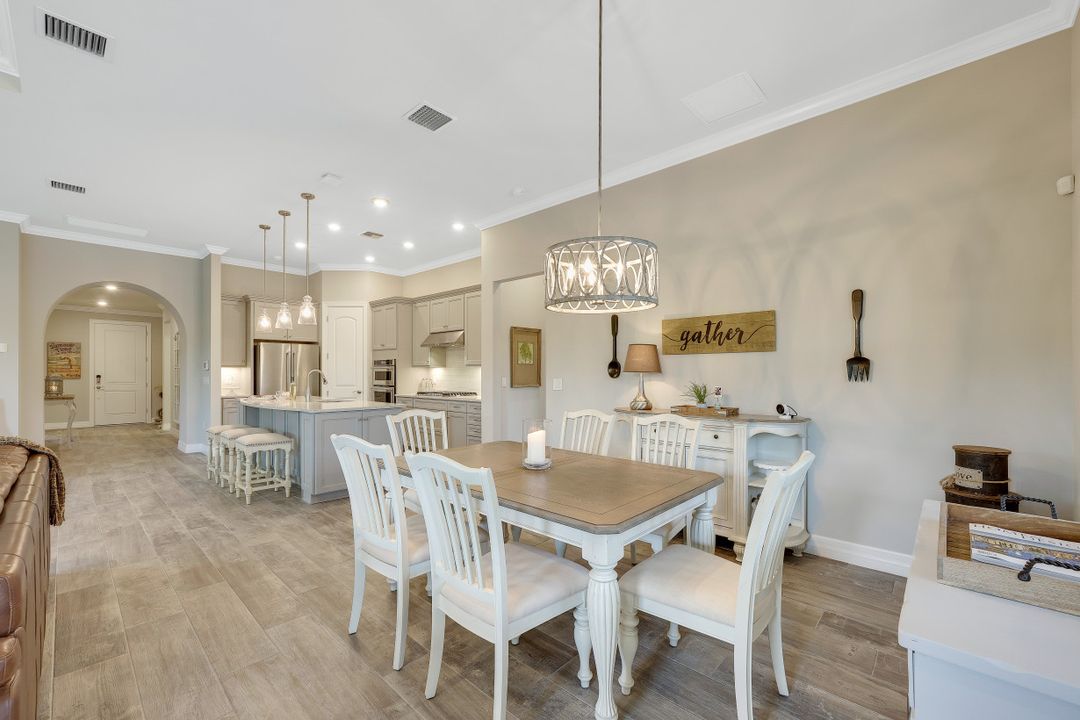 7273 Wilton Dr N, Naples, FL 34109