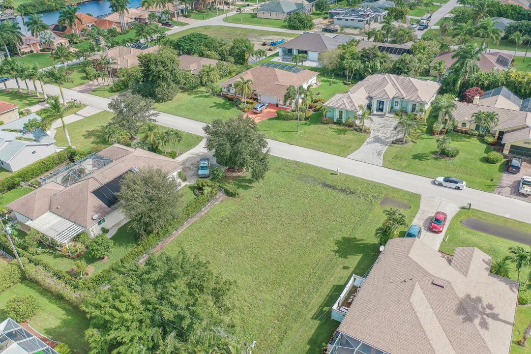 5216 SW 27th Pl, Cape Coral, FL 33914