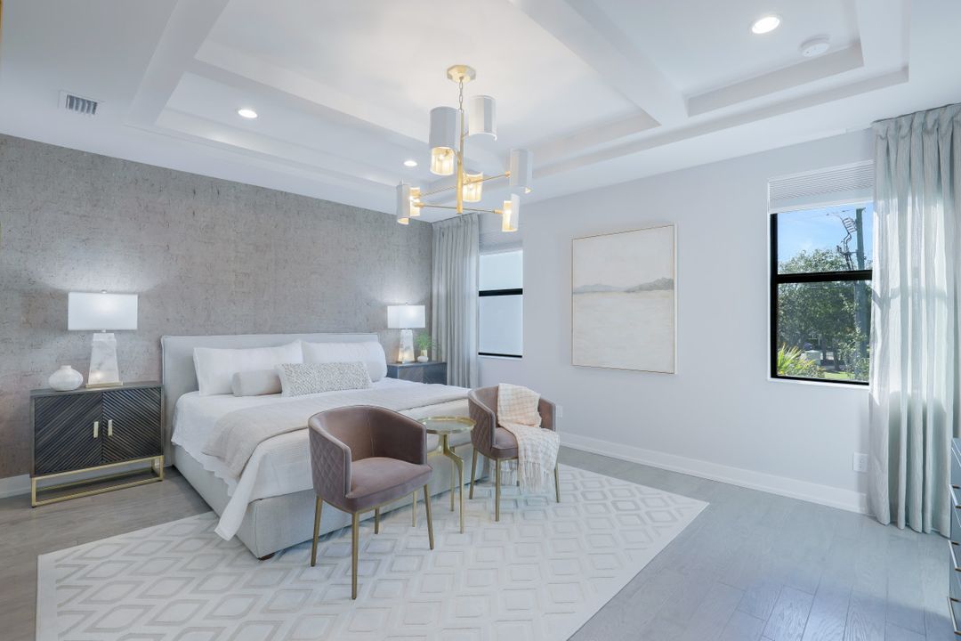 12944 Pembroke Dr, Naples, FL 34105