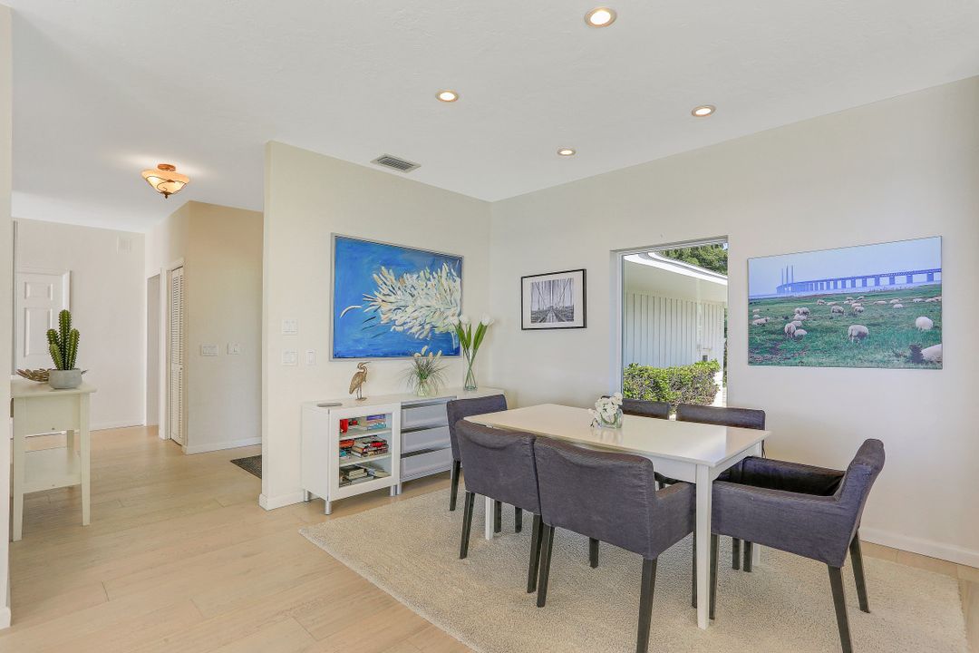 1028 W Inlet Dr, Marco Island, FL 34145