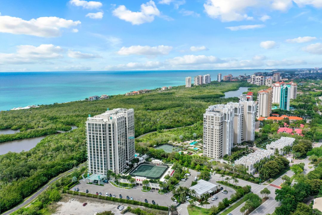 6897 Grenadier Blvd #504, Naples, FL 34108