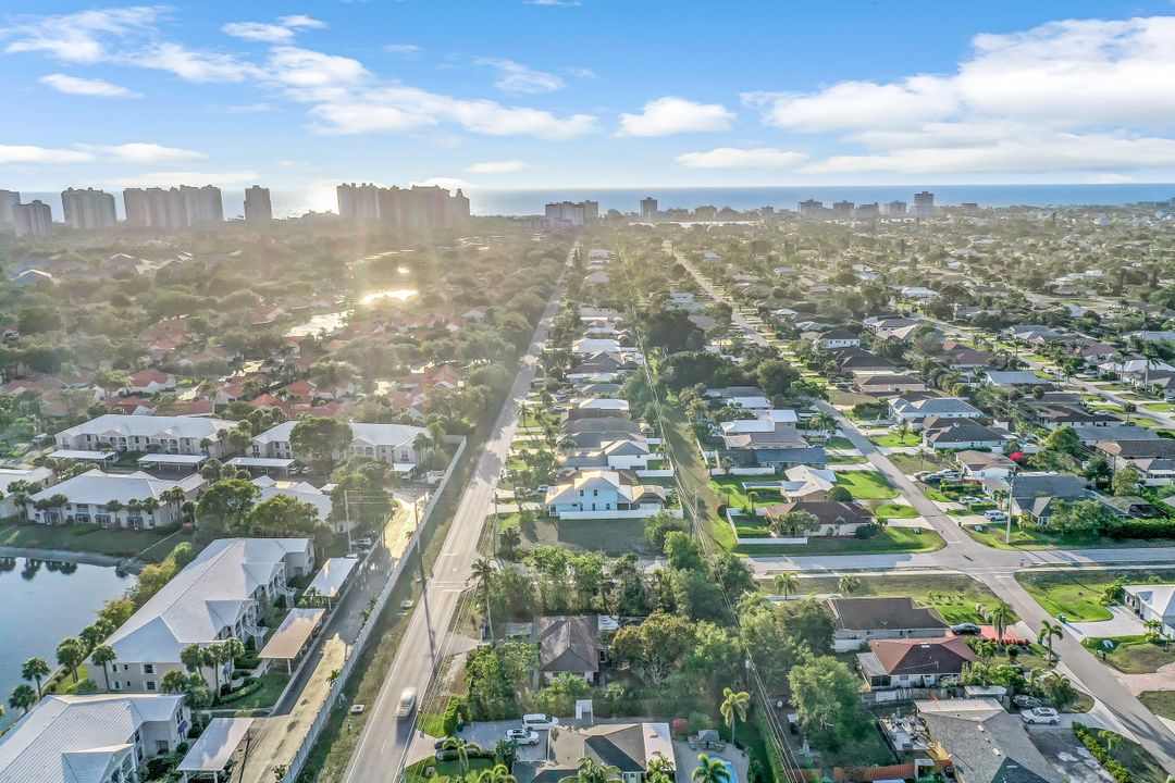 801 91st Ave N, Naples, FL 34108