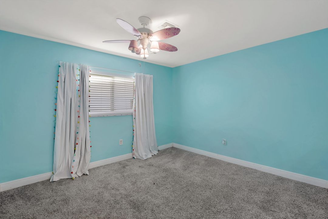 1134 SW 16th Terrace, Cape Coral, FL 33991