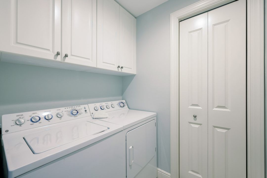 5781 Cape Harbour Dr #1205, Cape Coral, FL 33914