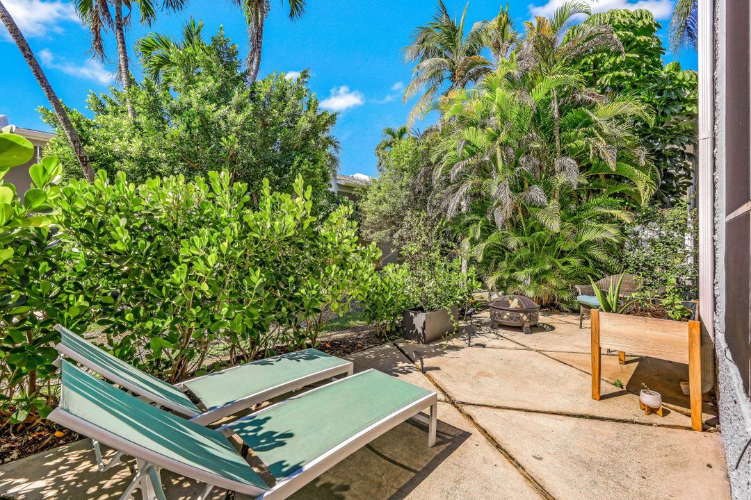 13 Watercolor Way, Naples, FL 34113