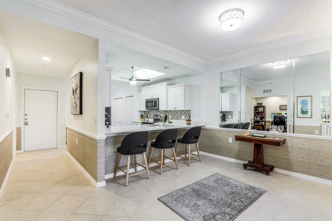 2870 Cypress Trace Cir #1713, Naples, FL 34102