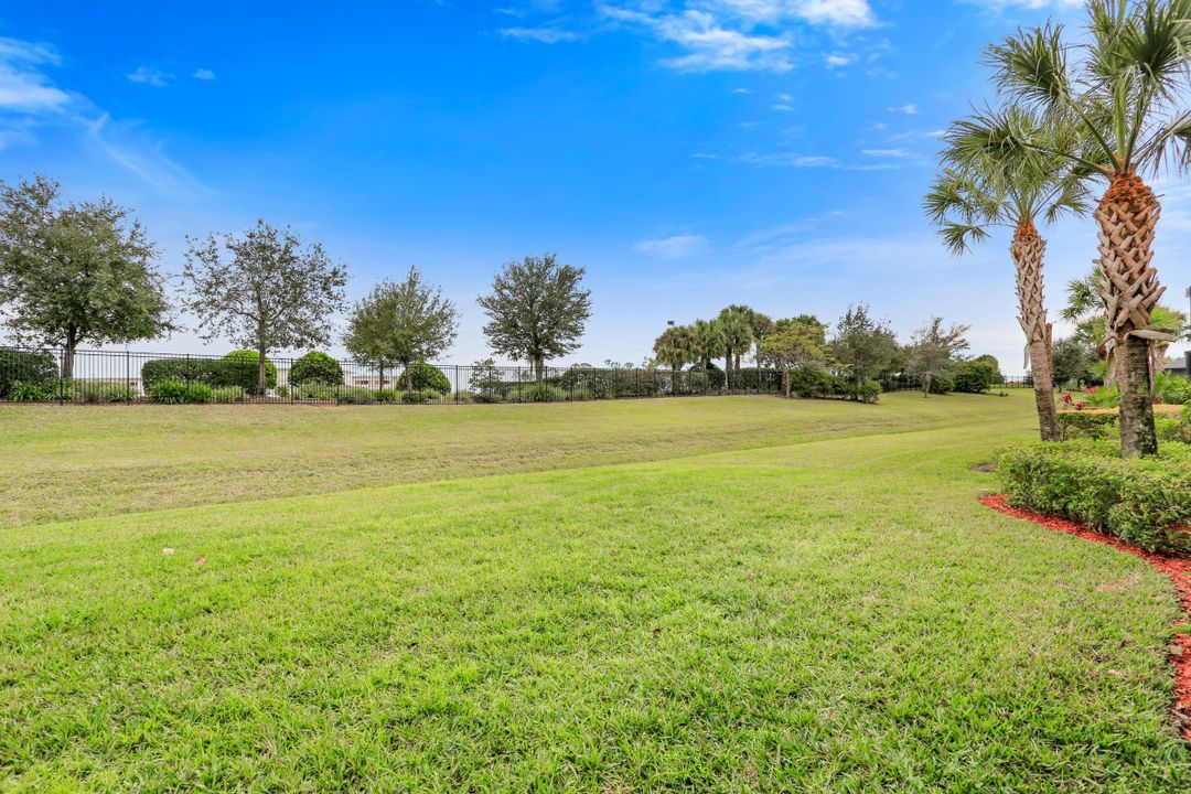 12713 Astor Pl, Fort Myers, FL 33913