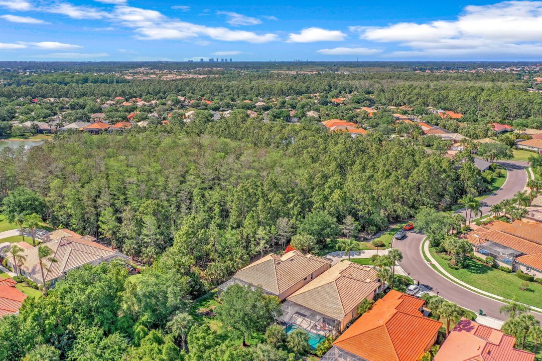 6251 Ashwood Ln, Naples, FL 34110