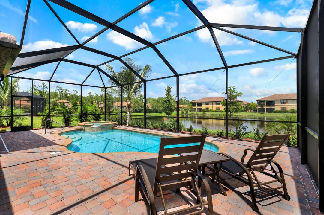 28009 Foxrock Ct, Bonita Springs, FL 34135