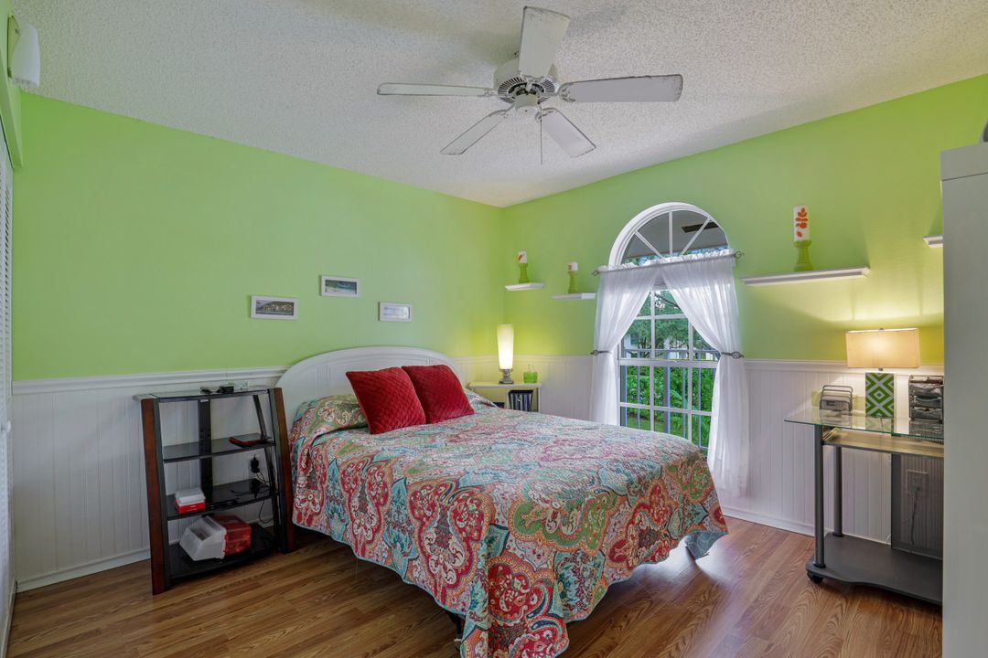 721 Mardel Dr  #606, Naples, FL 34104