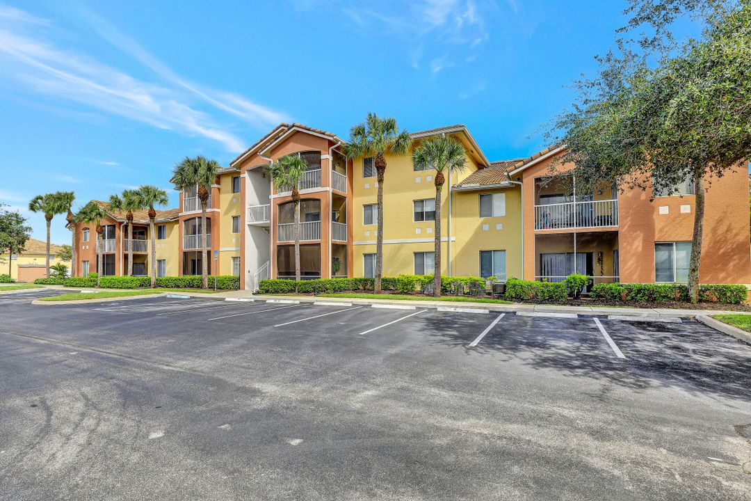6360 Aragon Way #104, Fort Myers, FL 33966