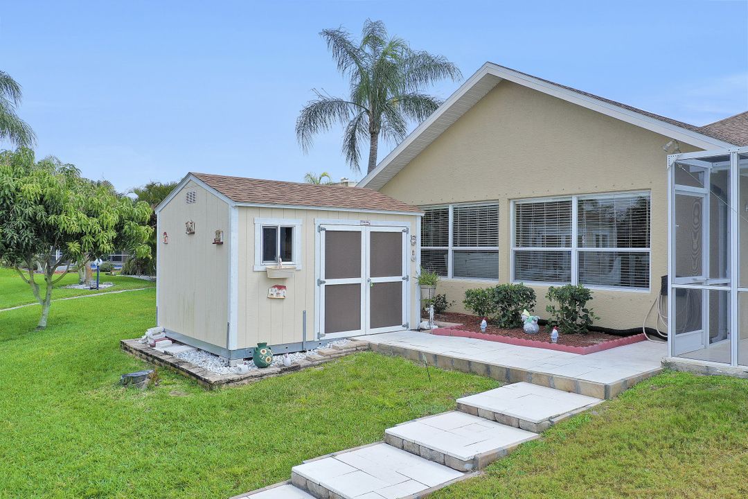 1429 SE 17th St, Cape Coral, FL 33990