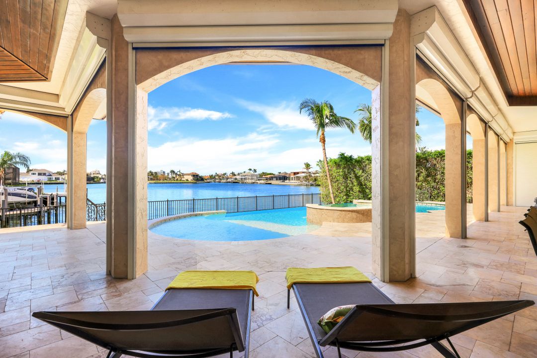 590 S Heathwood Dr, Marco Island, FL 34145