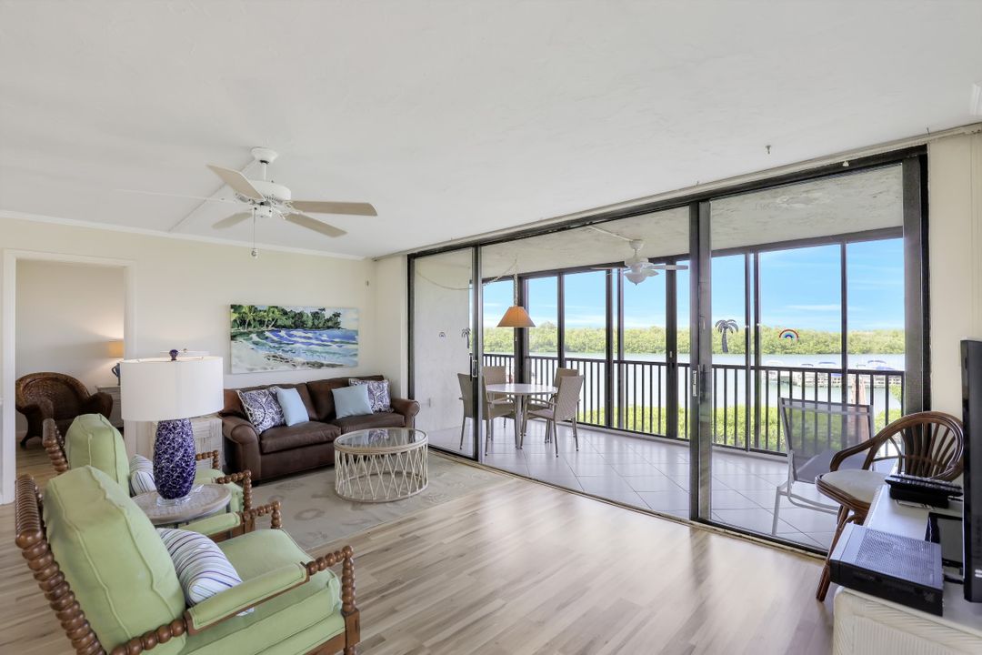 26131 Hickory Blvd, Bonita Springs, FL 34134