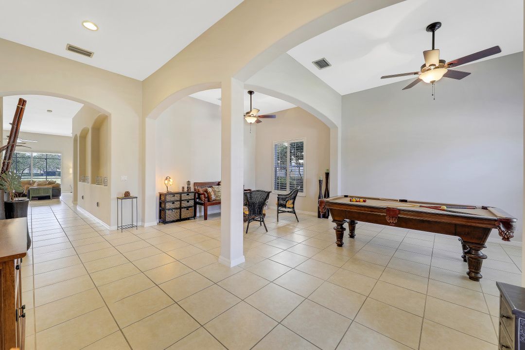 2065 Mandarin Ln, Naples, FL 34120